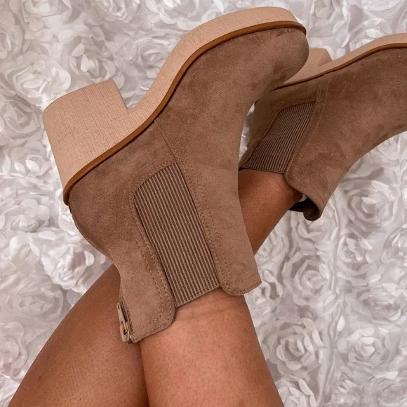 take me with you booties *TAUPE* - Picture 3 of 6